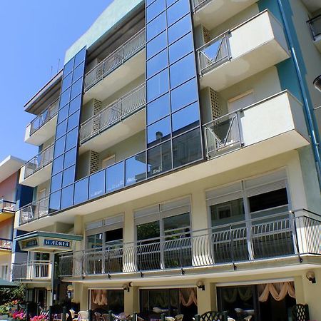 Hotel Adria 벨레지아아지마리나 외부 사진