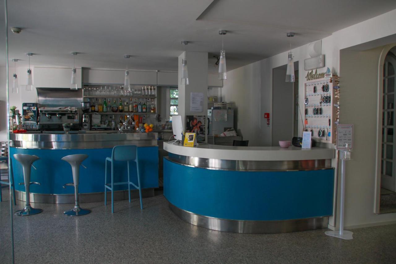 Hotel Adria 벨레지아아지마리나 외부 사진