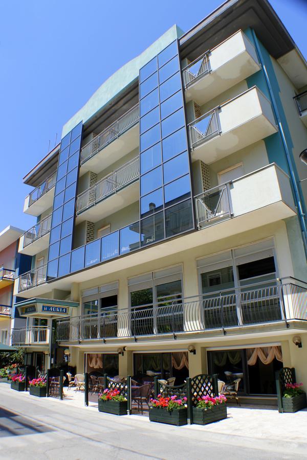 Hotel Adria 벨레지아아지마리나 외부 사진
